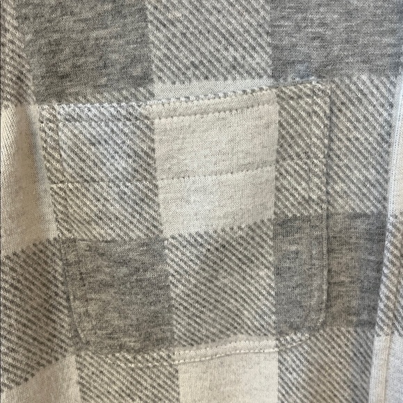 Faherty Grey Plaid Flannel hacket top size small - Picture 3 of 7